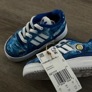 Adidas Kids Blue and White Sneakers